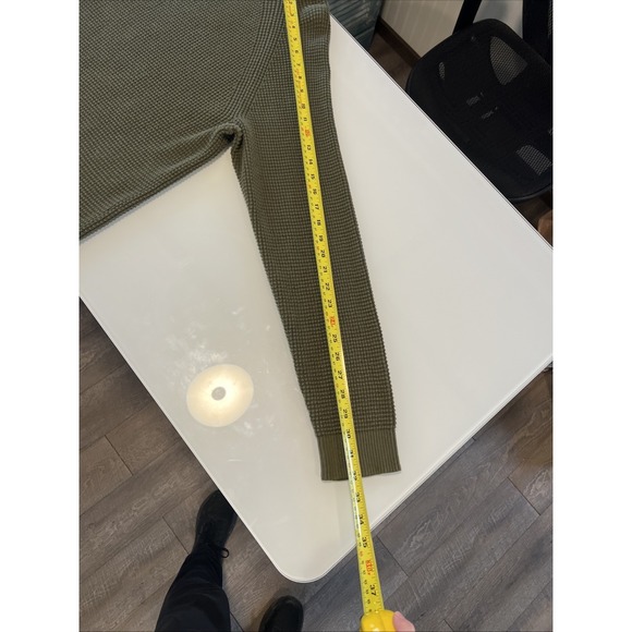 REI Sweater Olive Green Men Waffle Knit  Size Medium Crewneck Pullover - Picture 7 of 7